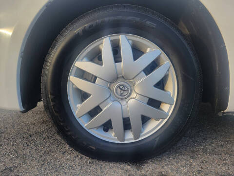 2008 Toyota Sienna LE 7-Passenger