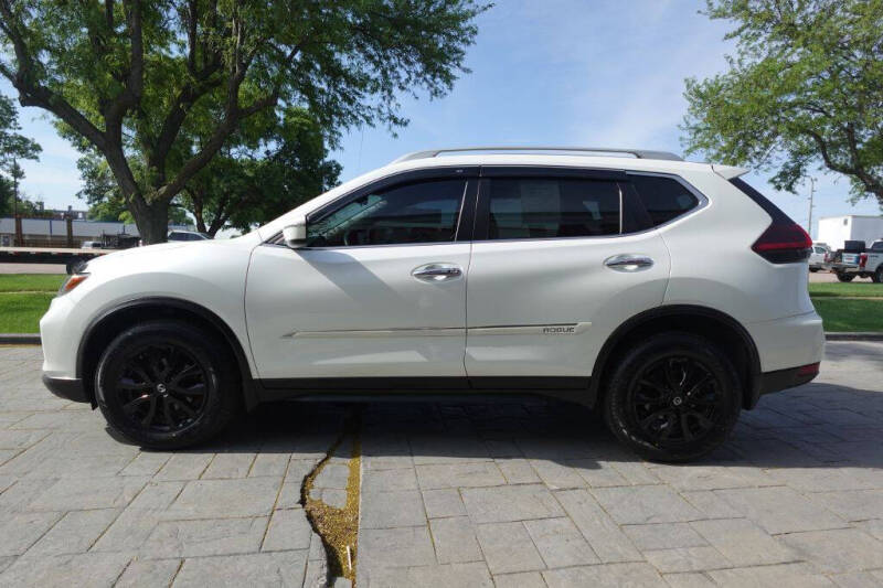 2018 Nissan Rogue SV