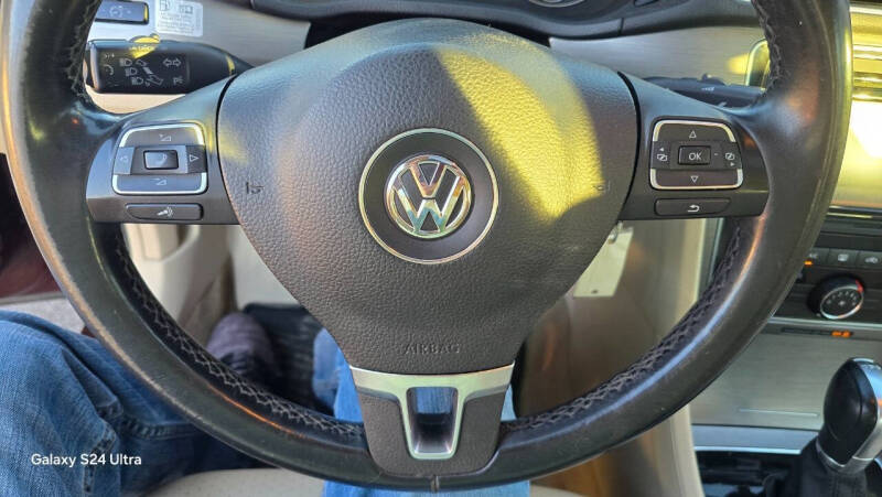 2014 Volkswagen Passat 2.0L TDI SE