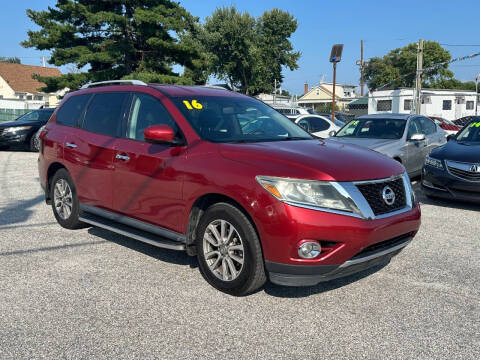 2016 Nissan Pathfinder SV