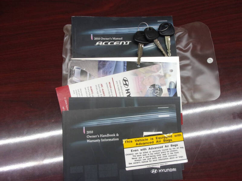 Image 4 of 2010 Hyundai Accent GLS