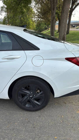 2022 Hyundai Elantra