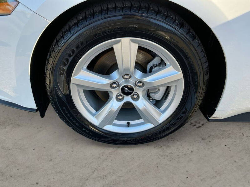 2019 Ford Mustang EcoBoost