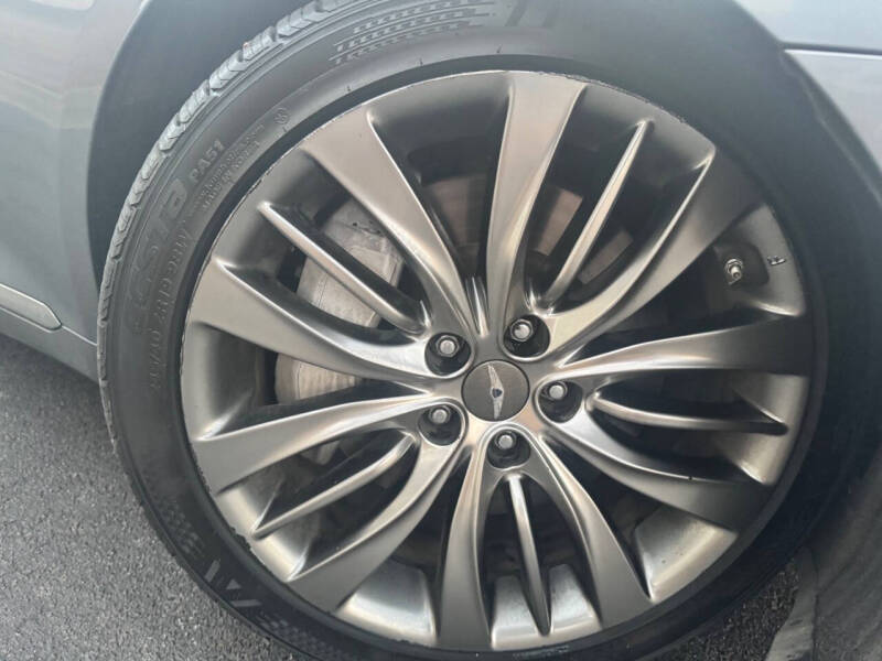 2015 Hyundai Genesis 5.0L