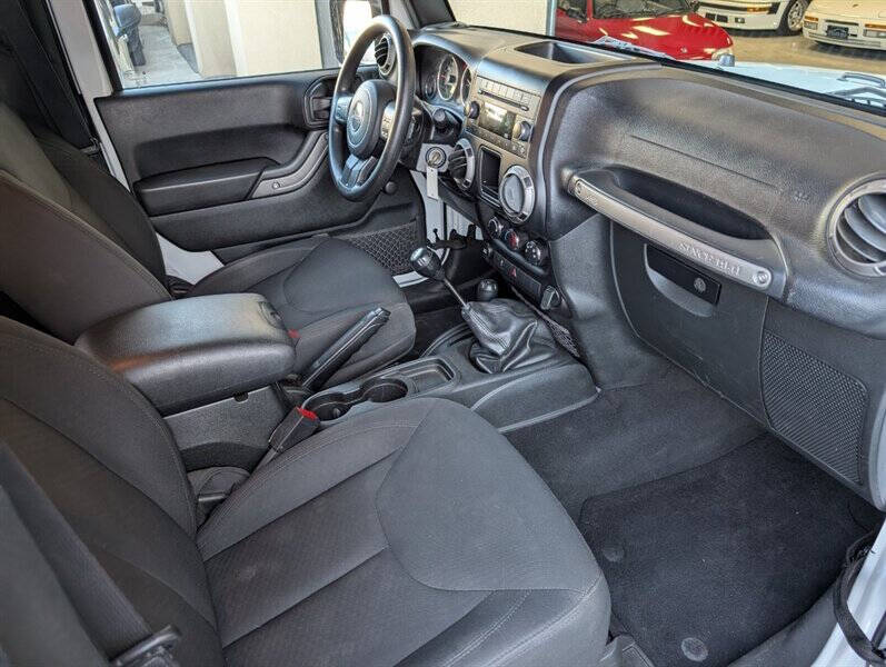 2016 Jeep Wrangler Sport S