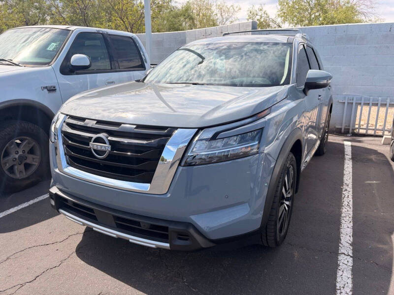 2023 Nissan Pathfinder Platinum