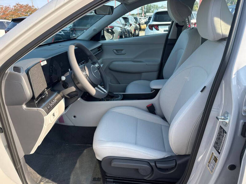 2026 Hyundai Kona SE