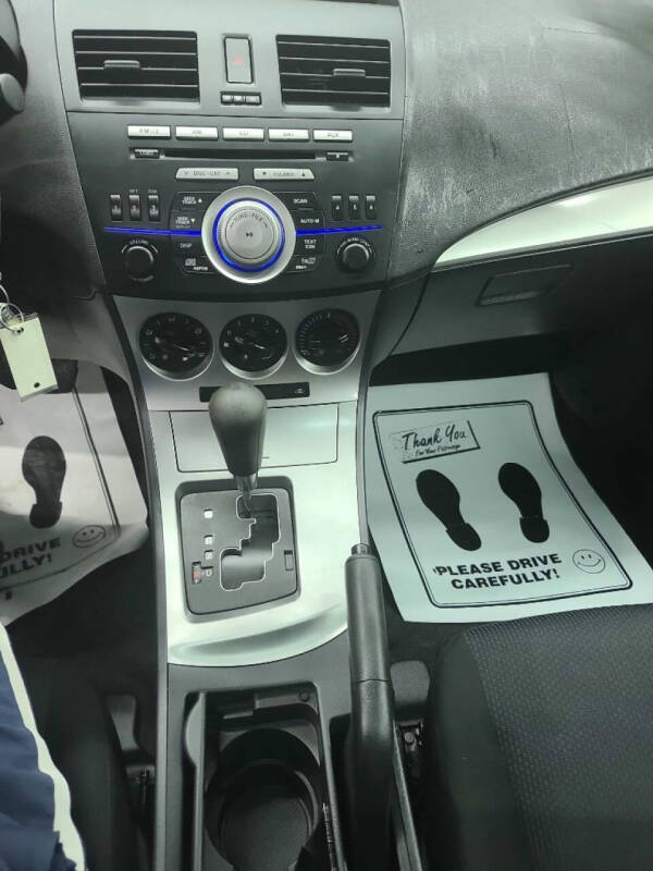 2012 Mazda MAZDA3