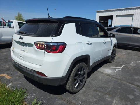 2022 Jeep Compass Altitude