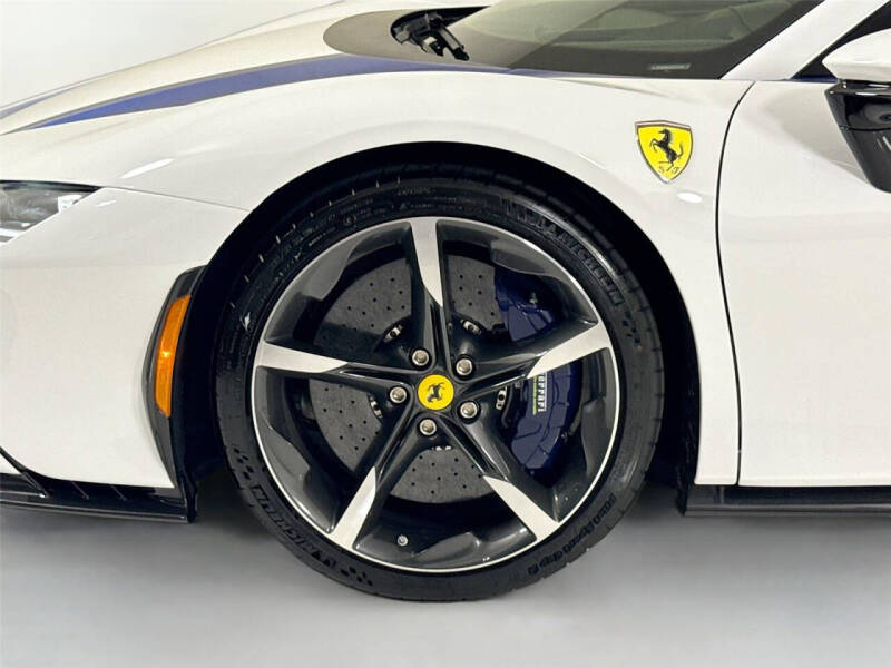 2025 Ferrari SF90 Spider