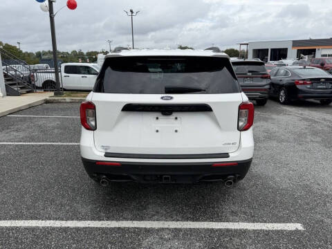 2022 Ford Explorer ST-Line