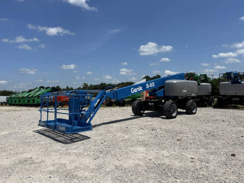 2017 Genie 65' Manlift