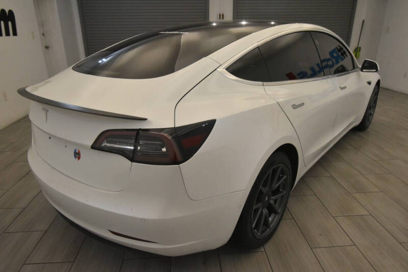 2020 Tesla Model 3 Standard Range Plus