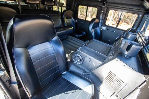 2004 HUMMER H1