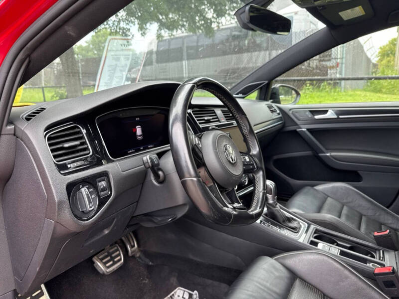 2018 Volkswagen Golf R 4Motion