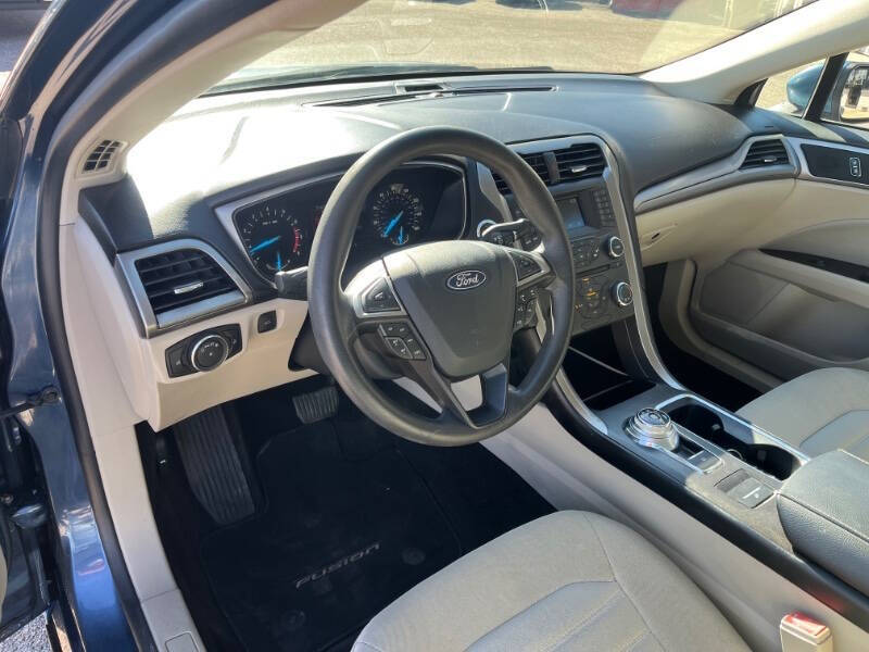 2018 Ford Fusion SE