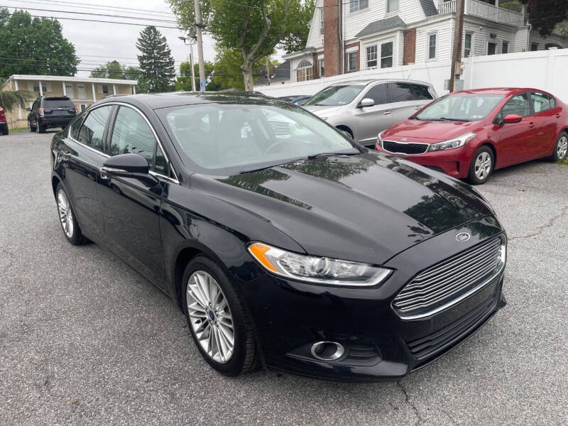 2016 Ford Fusion SE