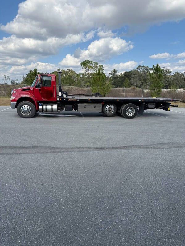 2017 International DuraStar 4400