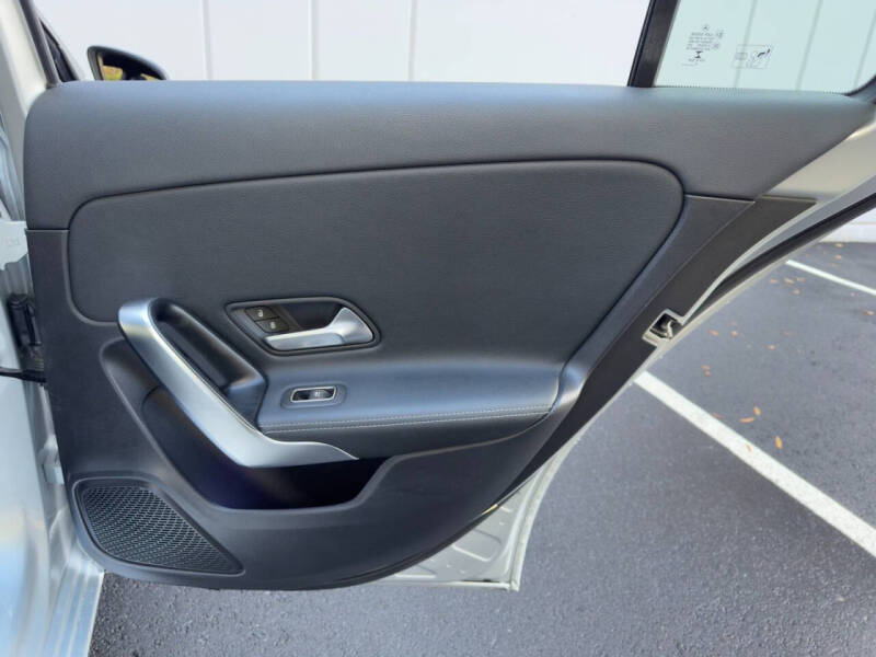 2022 Mercedes-Benz A-Class A 220