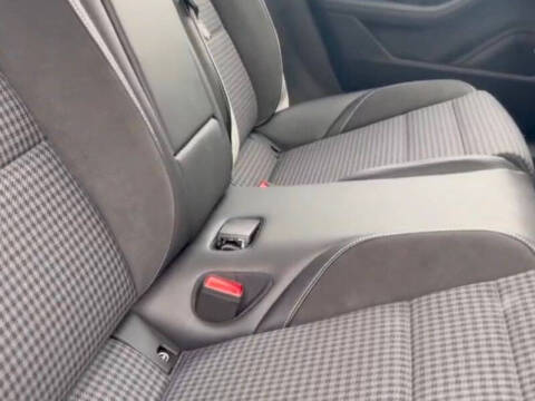 2025 Porsche Taycan 4S