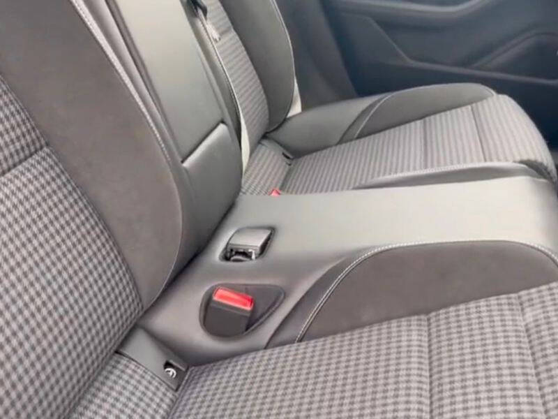 2025 Porsche Taycan 4S