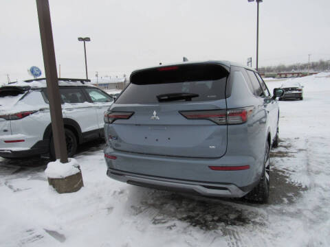 2026 Mitsubishi Outlander SE