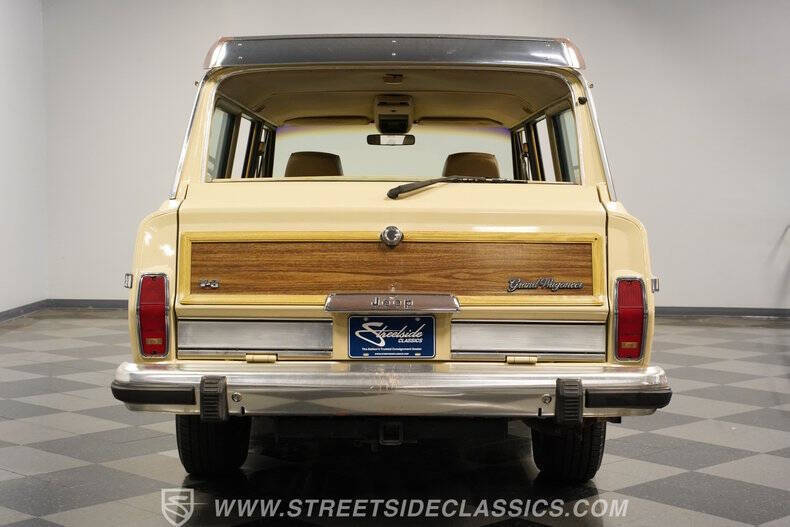 1989 Jeep Grand Wagoneer