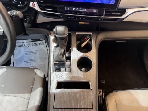 2025 Toyota Sienna XLE 7-Passenger
