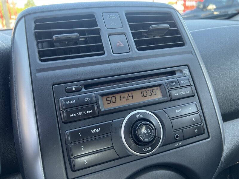 2013 Nissan Versa 1.6 S