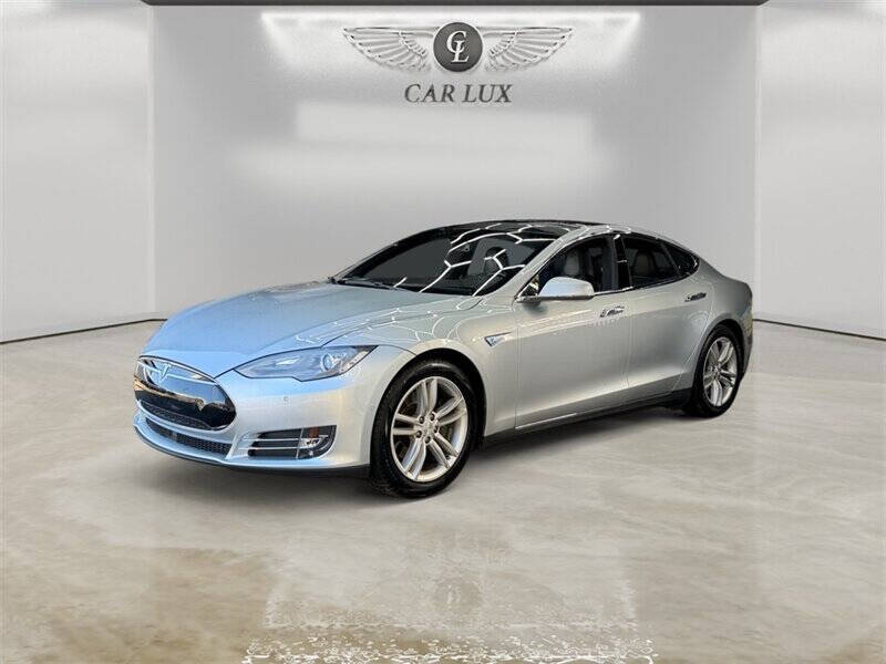 2015 Tesla Model S 70D