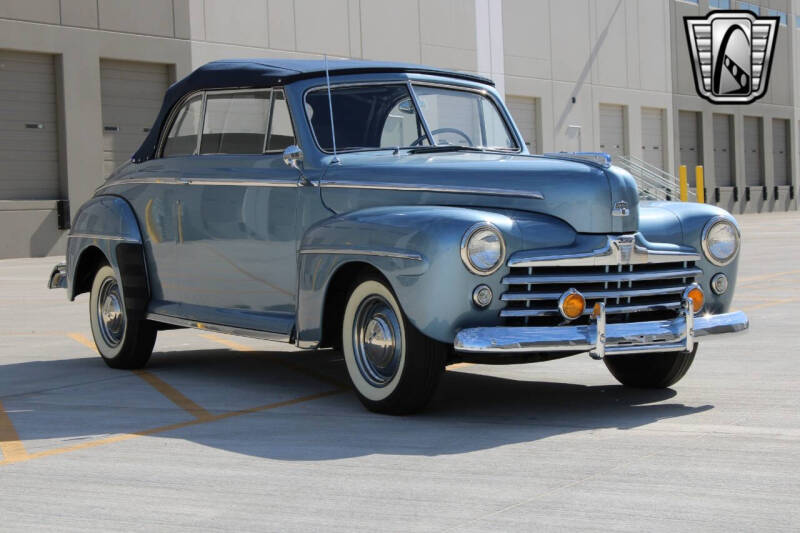 1947 Ford Super Deluxe