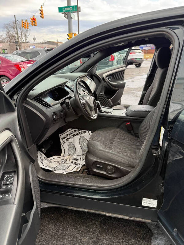 2014 Ford Taurus SEL