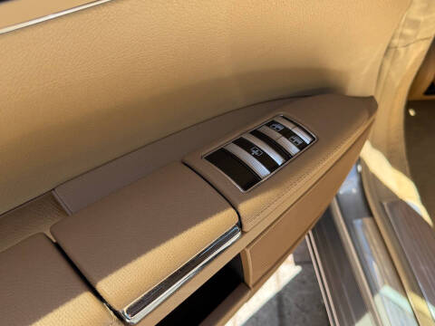 2008 Mercedes-Benz S-Class S 550