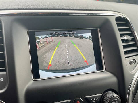 2021 Jeep Grand Cherokee Laredo E