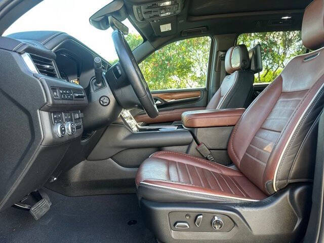2023 GMC Yukon XL Denali Ultimate