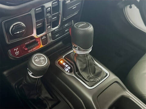 2025 Jeep Gladiator Mojave X