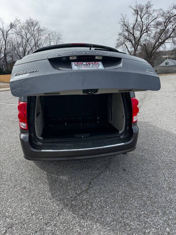 2016 Dodge Grand Caravan SXT