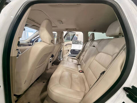 2012 Volvo XC70
