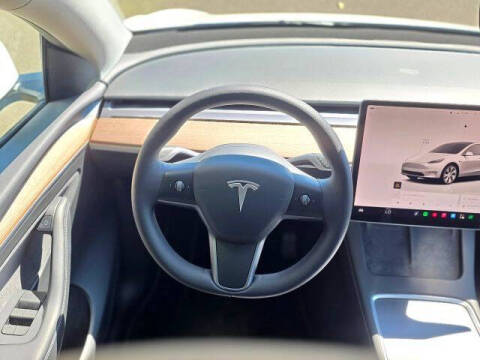 2023 Tesla Model Y Long Range