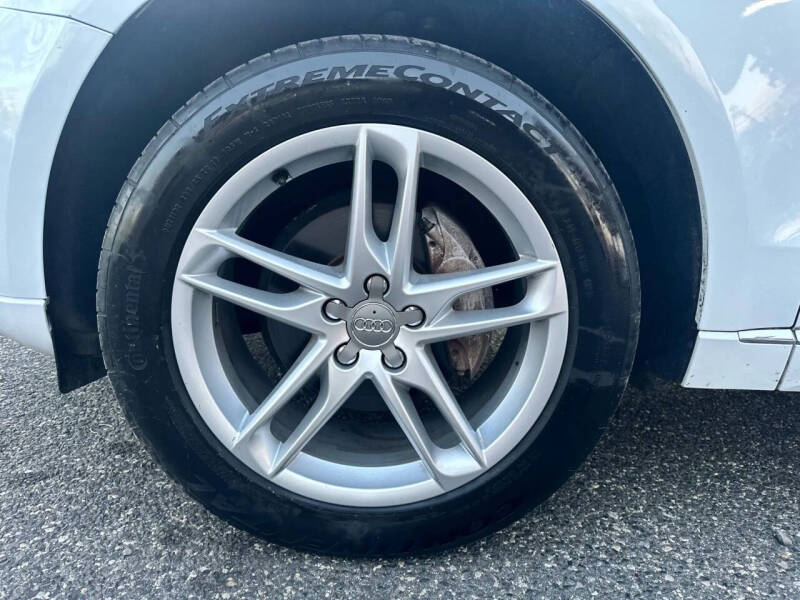 2017 Audi Q5 2.0T quattro Premium Plus