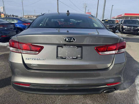 2016 Kia Optima LX