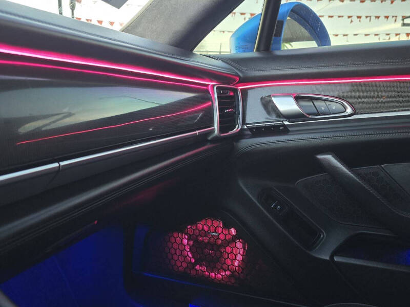 2014 Porsche Panamera GTS