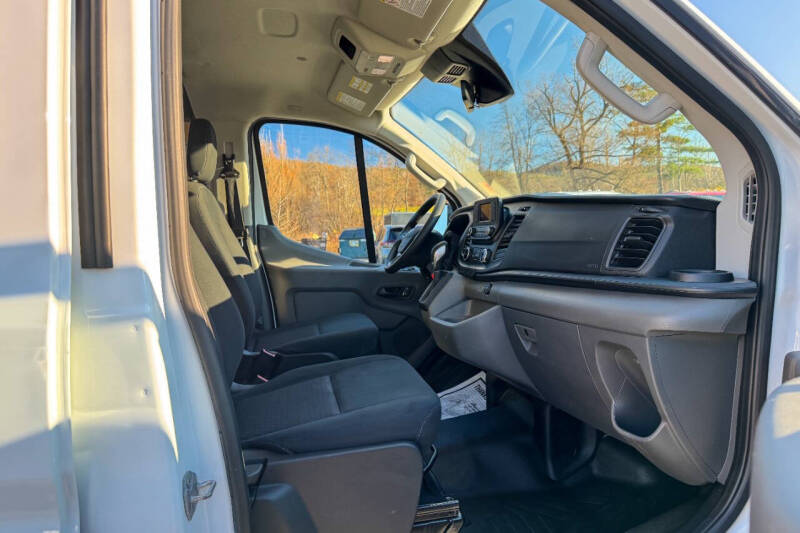 2024 Ford Transit 250