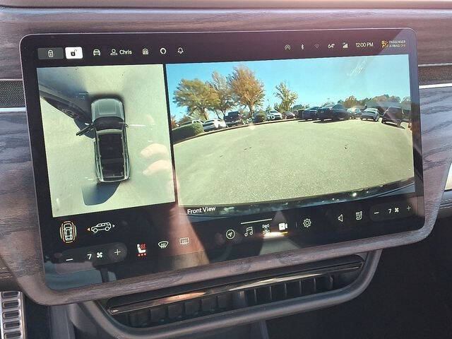 2023 Rivian R1S Adventure