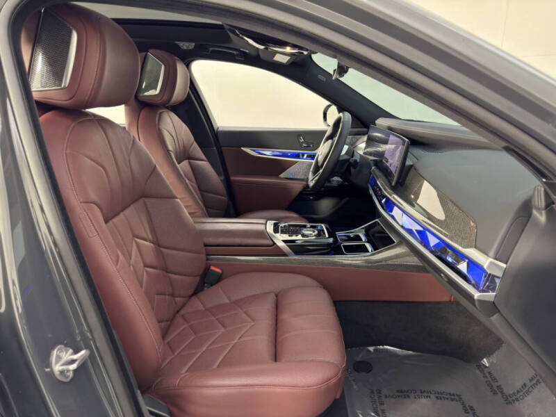 2024 BMW i7 eDrive50