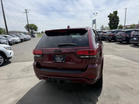 2017 Jeep Grand Cherokee Altitude