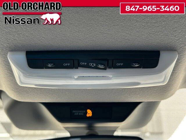 2025 Nissan Kicks S