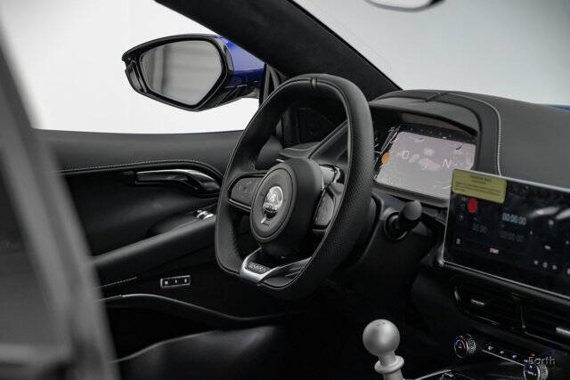 2025 Lotus Emira V6 Base