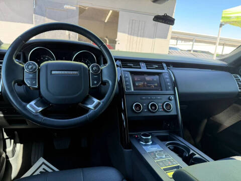 2017 Land Rover Discovery SE
