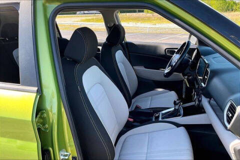 2021 Hyundai Venue SEL